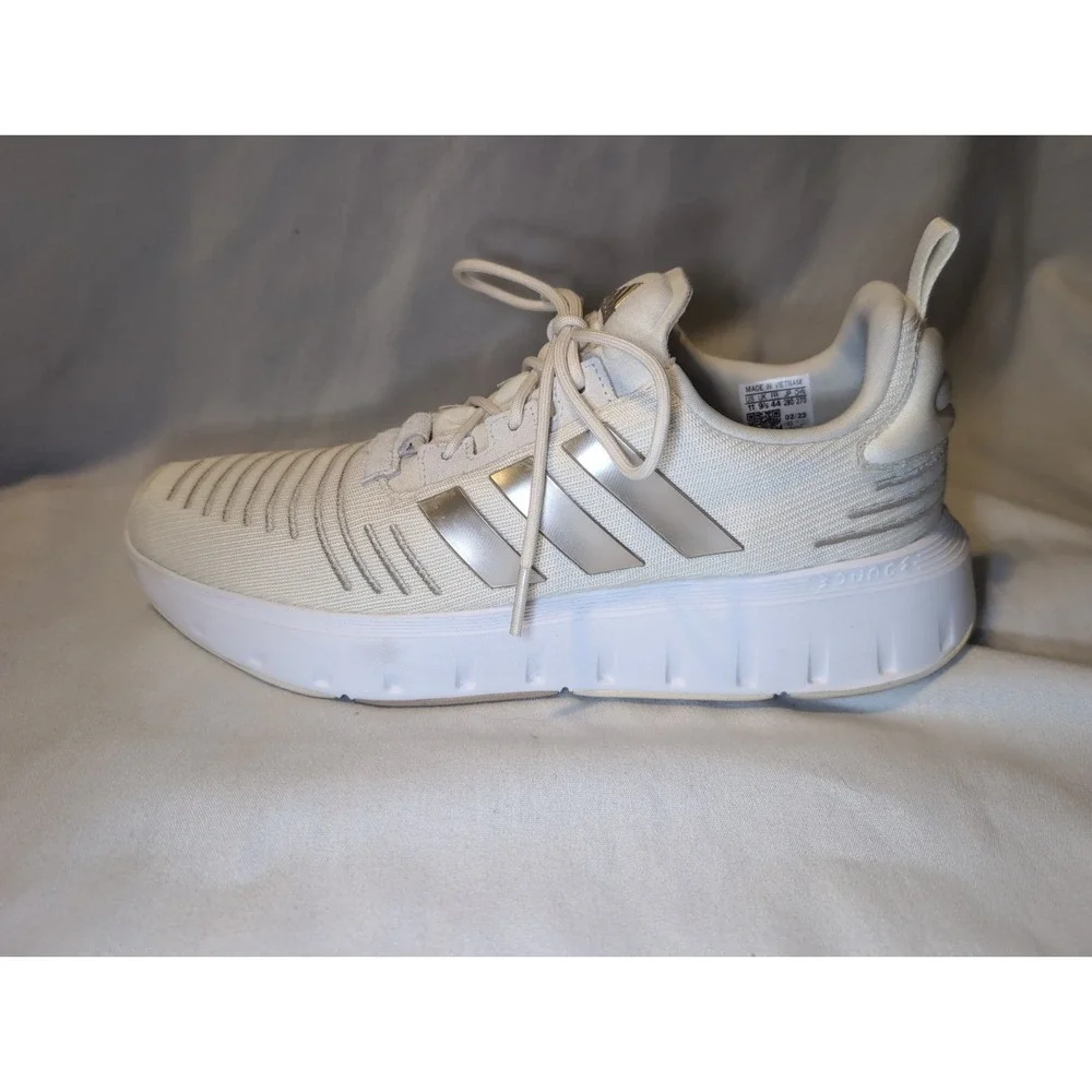 Adidas Swift Run 23 Off White IG4717 Women's Size 11